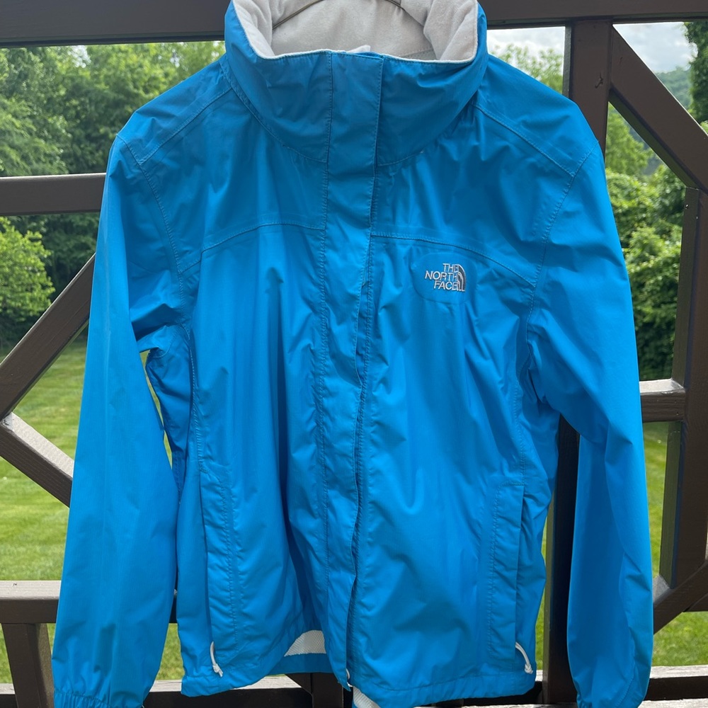 North Face Woman’s Rain coat